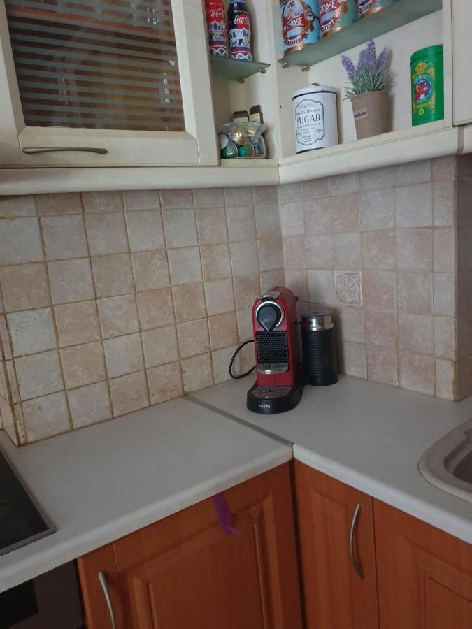 Modern 2Br City Flat 10Min From The Beach Athene Buitenkant foto