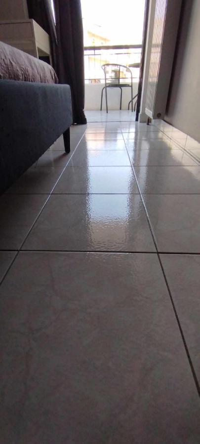 Modern 2Br City Flat 10Min From The Beach Athene Buitenkant foto
